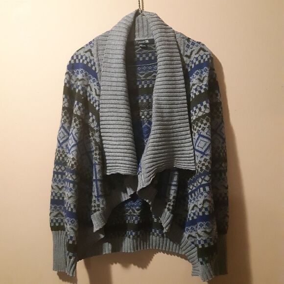 Forever 21 Shawl Poncho/Sweater Argyle/Dimond - Picture 2 of 10